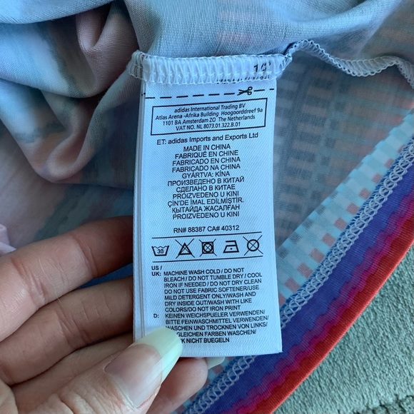 3 For $20 ADIDAS ORIGINALS X FARM Off Shoulder Top - Picture 7 of 8